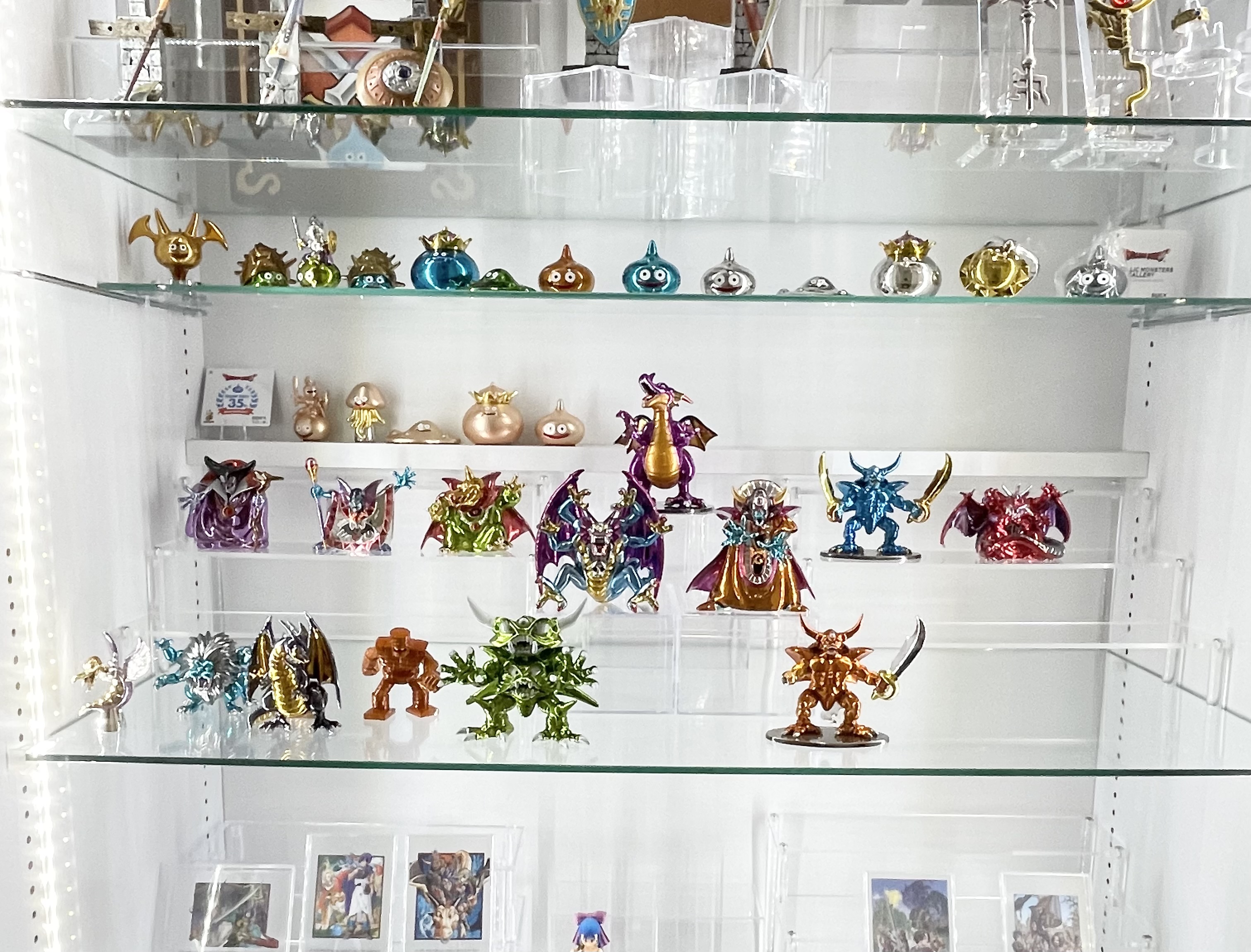 深型39cm奥行用 雛壇(M=14cm)　JAJANコレクションラック使用時