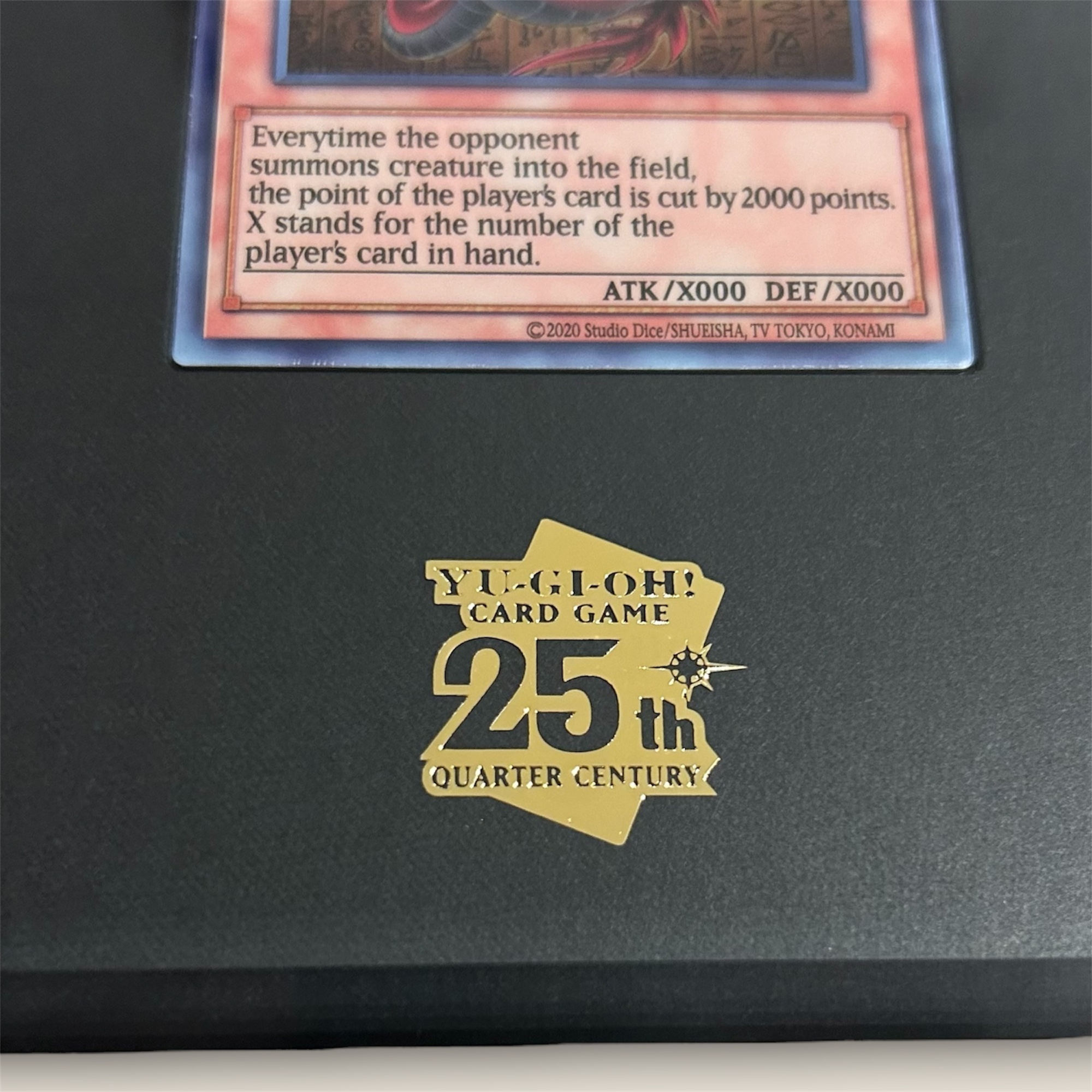 遊戯王OCGデュエルモンスターズ「三幻神」スペシャルカード(ステンレス製)25周年ロゴ